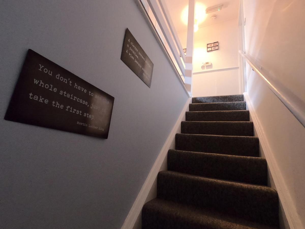 Hotel Hampton House Northampton Zewnętrze zdjęcie